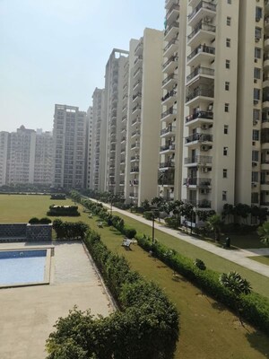 3.5 BHK Apartment – Exterior View View at BPTP Park Grandeura, Sector 82 - for Rent