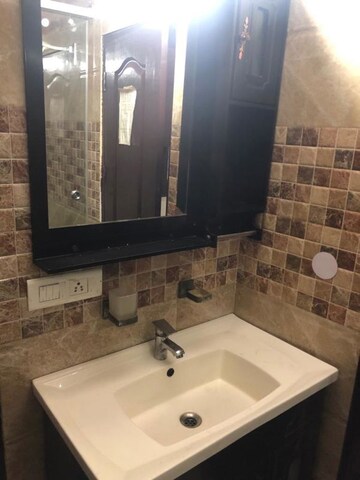 Bathroom in 3 BHK Apartment at Sector 11 Dwarka – for Rent