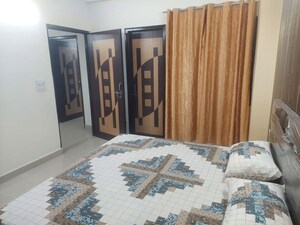 Bedroom in 2 BHK Apartment at Dwarka Mor – for Rent