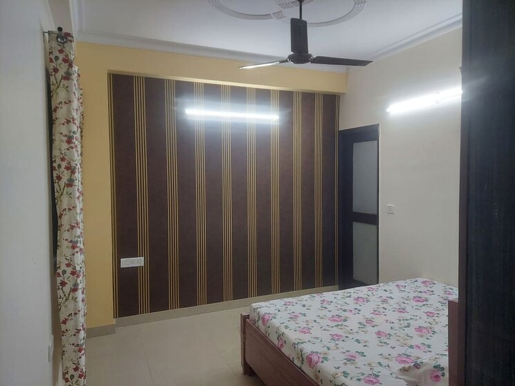 Bedroom, dwarka mor 2 Bedroom 810 Sq.Ft. Apartment In Dwarka Mor Delhi 9780495