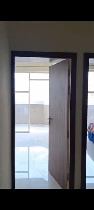 2 BHK Apartment For Rent in Pyramid Heights, Sector 85