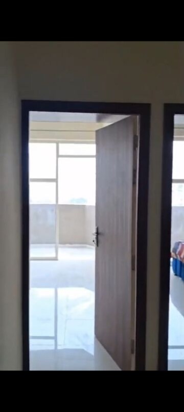 2 BHK Apartment For Rent in Pyramid Heights, Sector 85