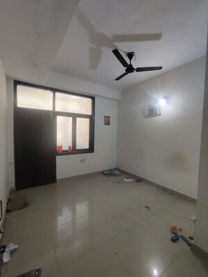 Room in 2 BHK Builder Floor at Jai Apartments Vaishali, Vaishali Sector 3 – for Rent