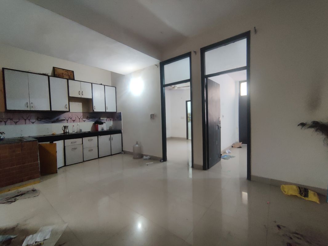 2 BHK + Extra Room 900 Sq.Ft. Builder Floor in Jai Apartments Vaishali
