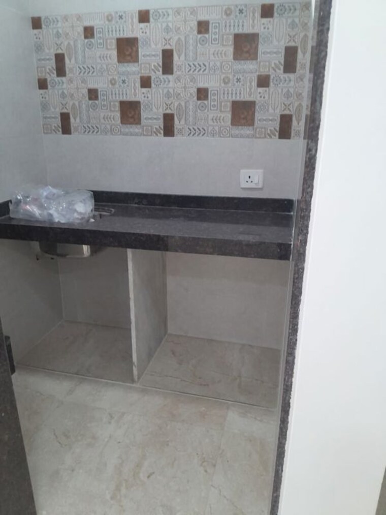 Kitchen, the-zone Commercial Office Space in IT/SEZ 445 Sq.Ft. In Borivali West Mumbai 9799157