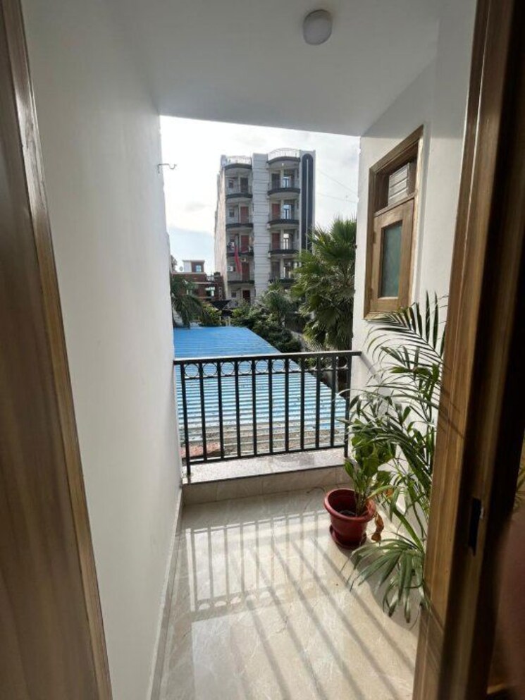 Balcony, greenwoods-chs 1 Bedroom 650 Sq.Ft. Apartment In Andheri East Mumbai 9799129