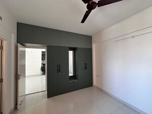 Room in 2 BHK Apartment at Salarpuria Sattva Exotic, Kogilu – for Rent