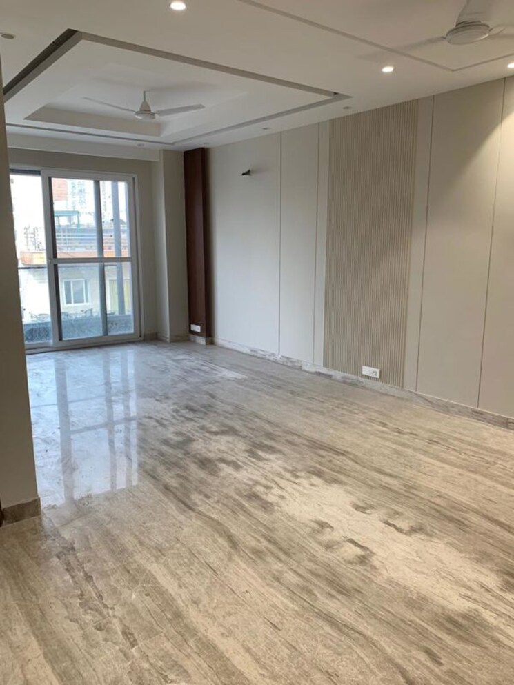 Room, sector 89 3 Bedroom 1885 Sq.Ft. Builder Floor In Sector 89 Faridabad 9799050