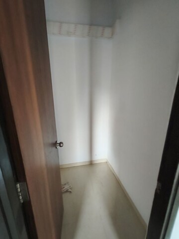 Furnished Amenities in 1.5 BHK Apartment at Lodha Lakeshore Greens, Dombivli East – for Rent