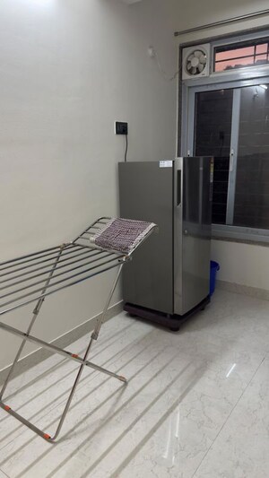 Balcony in  Pg at Ghatkopar West – for Rent