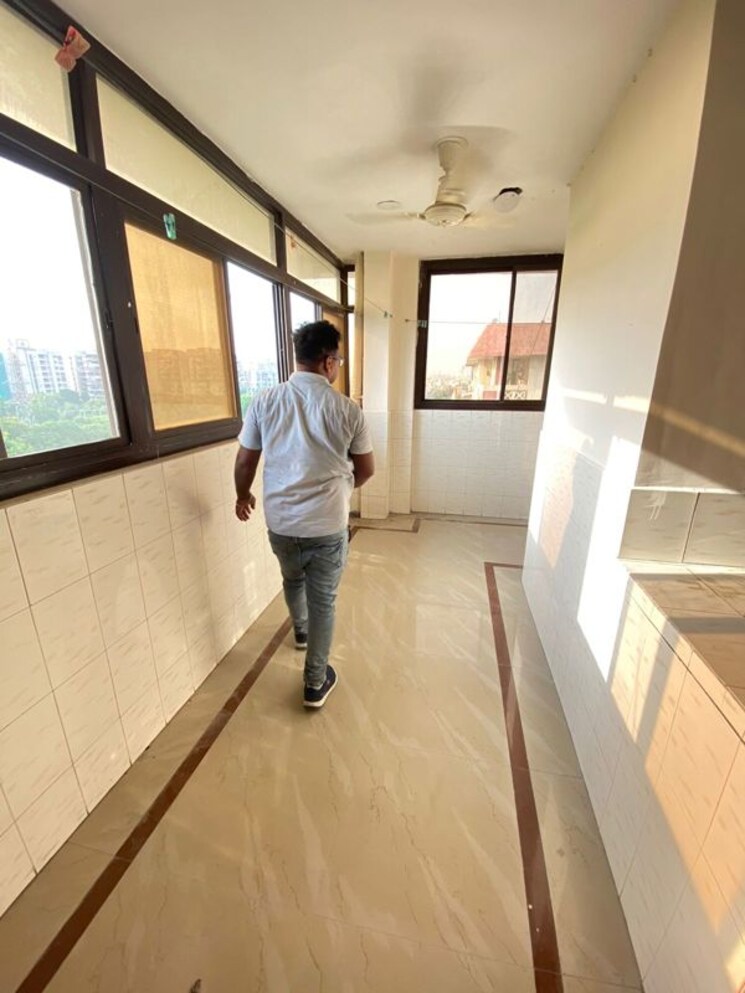 Balcony, sector 7 dwarka 3 Bedroom 1500 Sq.Ft. Apartment In Sector 7 Dwarka Delhi 9799208