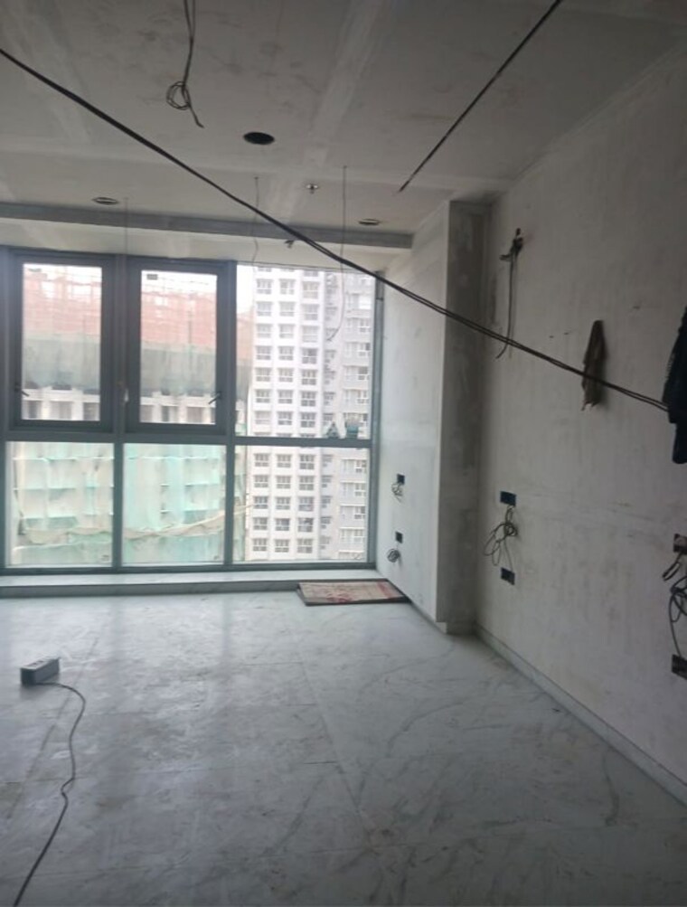 Room, wadhwa-the-gateway Commercial Office Space 900 Sq.Ft. In Mulund West Mumbai 9799203