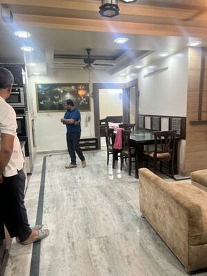 Gym in 3 BHK Apartment at Sector 18 Dwarka – for Rent