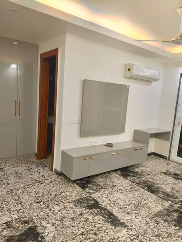 Bathroom in 4 BHK Builder Floor at Vipul World Floors, Sector 48 – for Rent