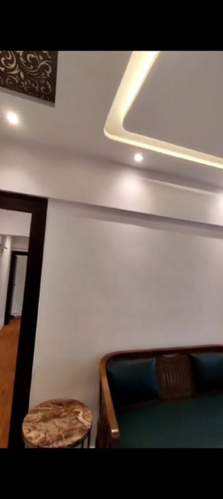 Living Room, bandra west 1 Bedroom 500 Sq.Ft. Apartment In Bandra West Mumbai 9799294