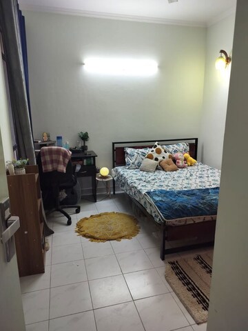 Bedroom in 1 BHK Apartment at Ardee City, Sector 52 – for Rent