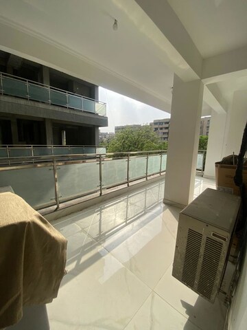 Balcony in 4 BHK Apartment at Sector 5 Dwarka – for Rent