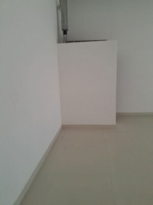 Room in  Shop at Borivali East – for Rent