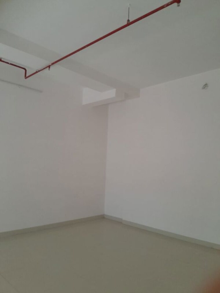 Room, borivali east Commercial Shop 505 Sq.Ft. In Borivali East Mumbai 9799430