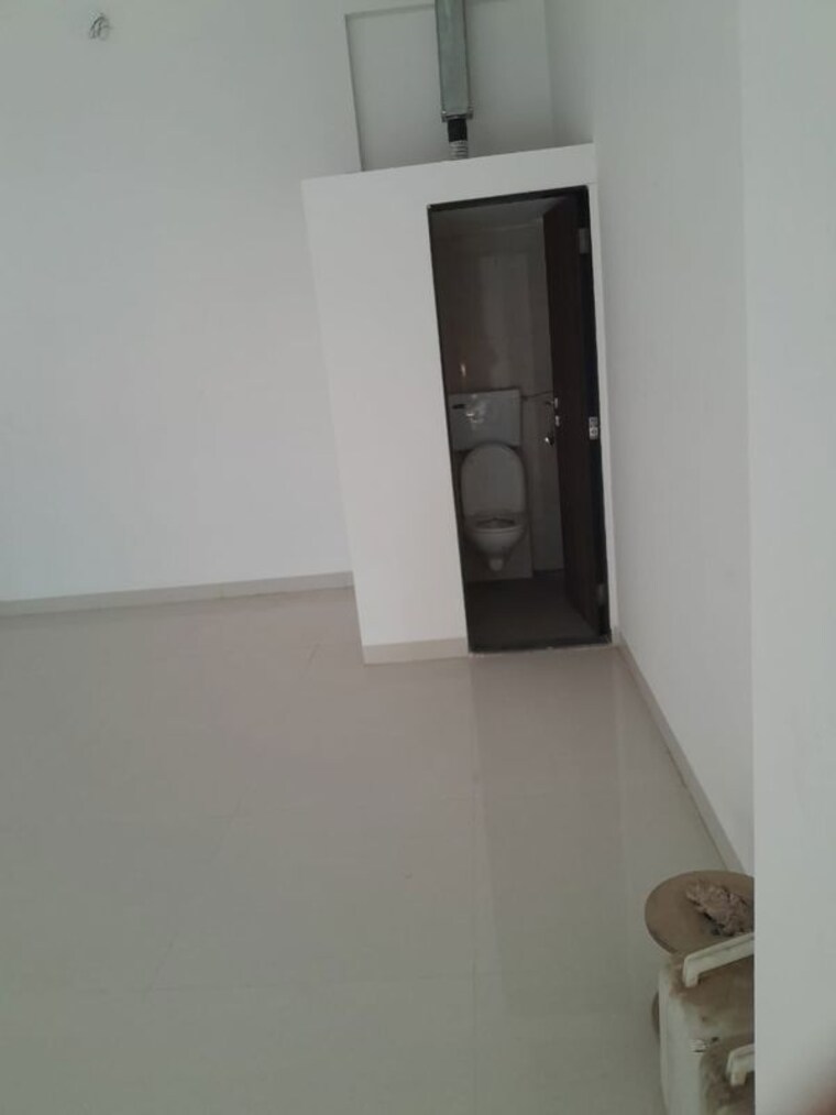 undefined, borivali east Commercial Shop 505 Sq.Ft. In Borivali East Mumbai 9799430