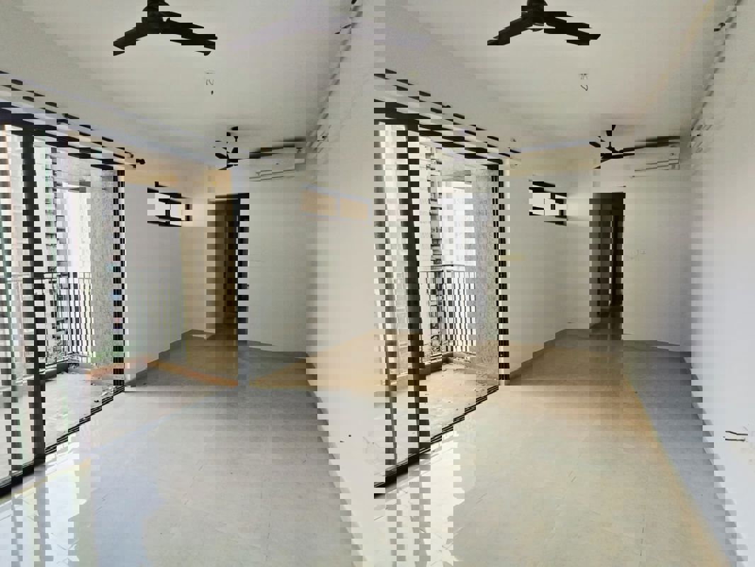 2 BHK + Pooja Room,Extra Room 734 Sq.Ft. Apartment in Lodha Lakeshore Greens