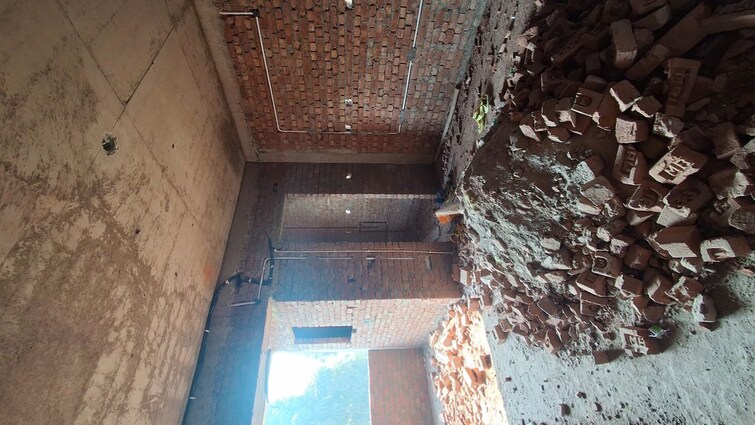 Room, sector 85 4 Bedroom 334 Sq.Yd. Builder Floor In Sector 85 Faridabad 9799566