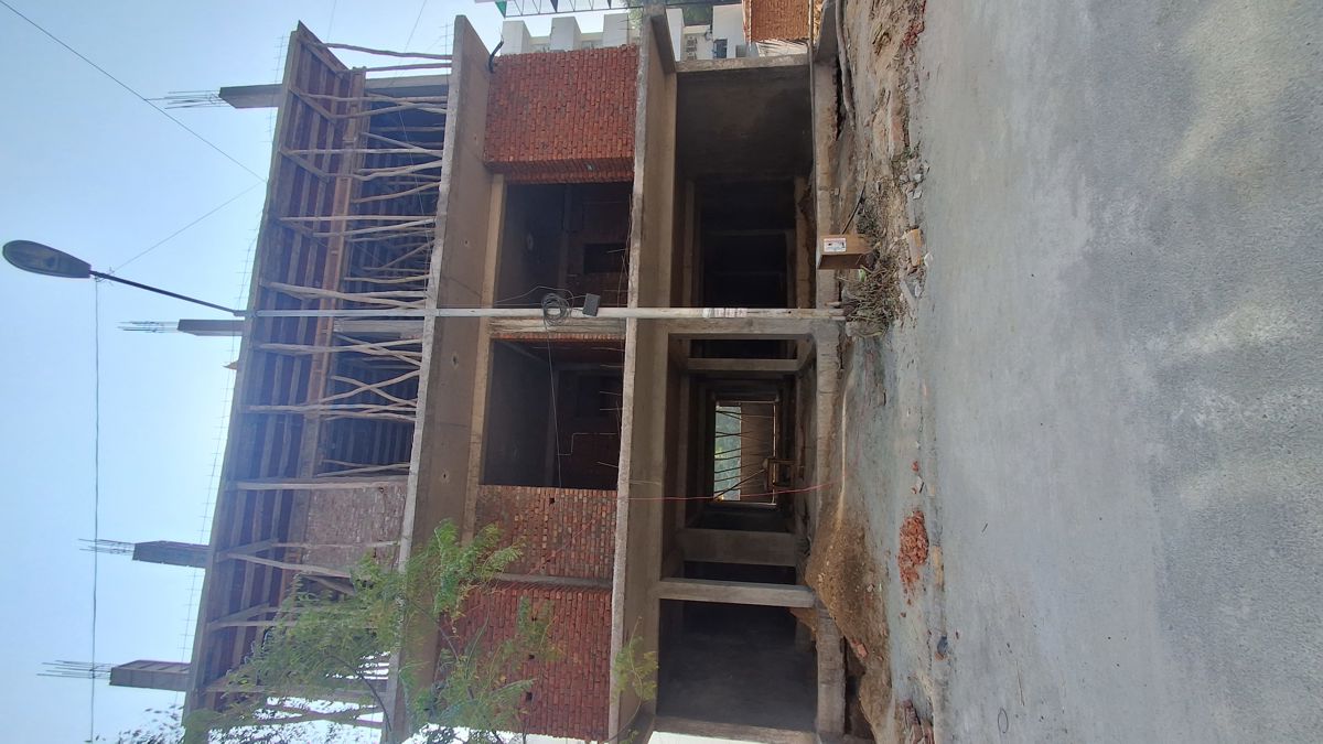 4 BHK + Pooja Room,Study Room,Extra Room Builder Floor For Sale in Sector 85