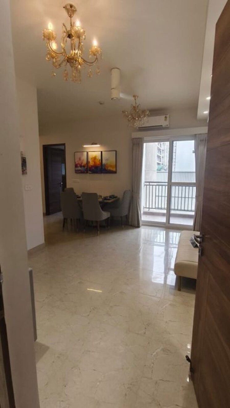 Room, rwa-apartments-sector-27 1.5 Bedroom 750 Sq.Ft. Independent House In Sector 27 Noida 9799587