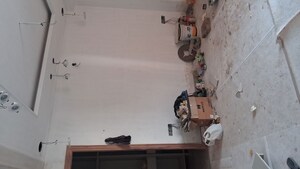 Room in 3 BHK Builder Floor at Sector 85 – for Sale