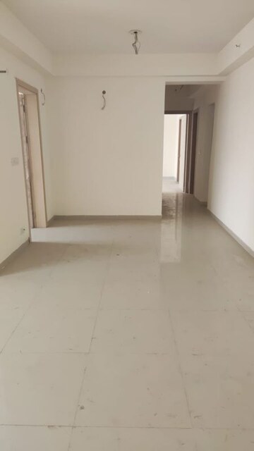 Room in 3 BHK Apartment at DLF Express Greens, Manesar Sector 1a – for Sale
