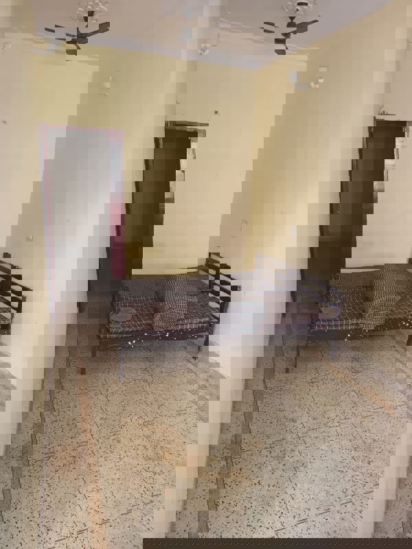 1.5 BHK + Extra Room Independent House For Rent in RWA Apartments Sector 20