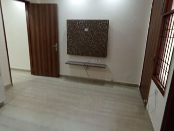 Room in 2 BHK Builder Floor at West Patel Nagar – for Sale