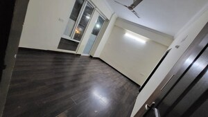 Furnished Amenities in 4 BHK Builder Floor at SS Linden, Sector 84 – for Rent