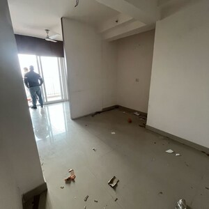 Room in 1 BHK Apartment at Eldeco Aamantran, Sector 119 – for Rent