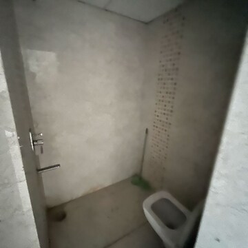 Bathroom in 1 BHK Apartment at Eldeco Aamantran, Sector 119 – for Rent