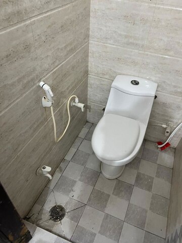 Bathroom in 1 RK Independent House at RWA Apartments Sector 27, Sector 27 – for Rent