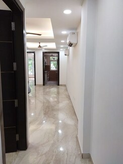 3 BHK + Pooja Room Builder Floor For Rent in East Of Kailash