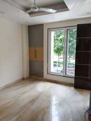 Room in 3 BHK Builder Floor at East Of Kailash – for Rent
