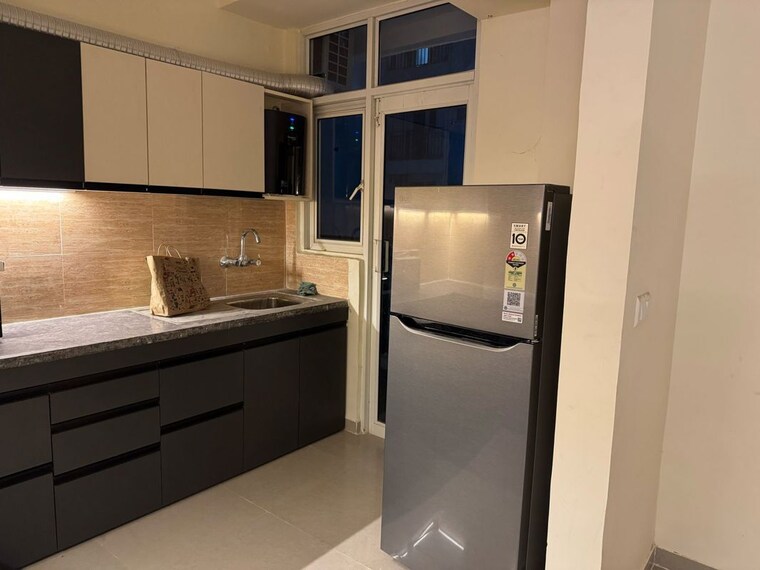 Kitchen, omaxe-r2 3 Bedroom 1550 Sq.Ft. Apartment In Gomti Nagar Lucknow 9799699