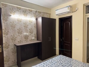 Bedroom in 3 BHK Apartment at Omaxe R2, Gomti Nagar – for Rent
