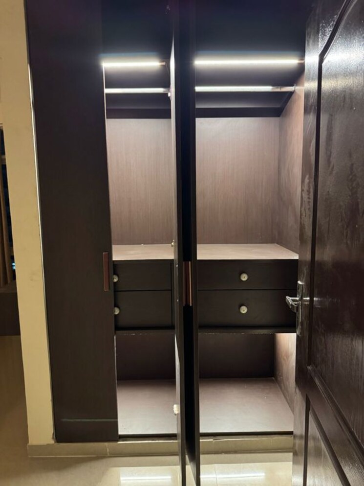 undefined, omaxe-r2 3 Bedroom 1550 Sq.Ft. Apartment In Gomti Nagar Lucknow 9799699