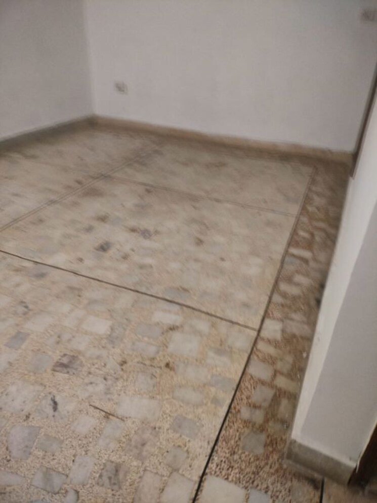 Balcony, malviya nagar 1 Bedroom 650 Sq.Ft. Builder Floor In Malviya Nagar Delhi 9799736