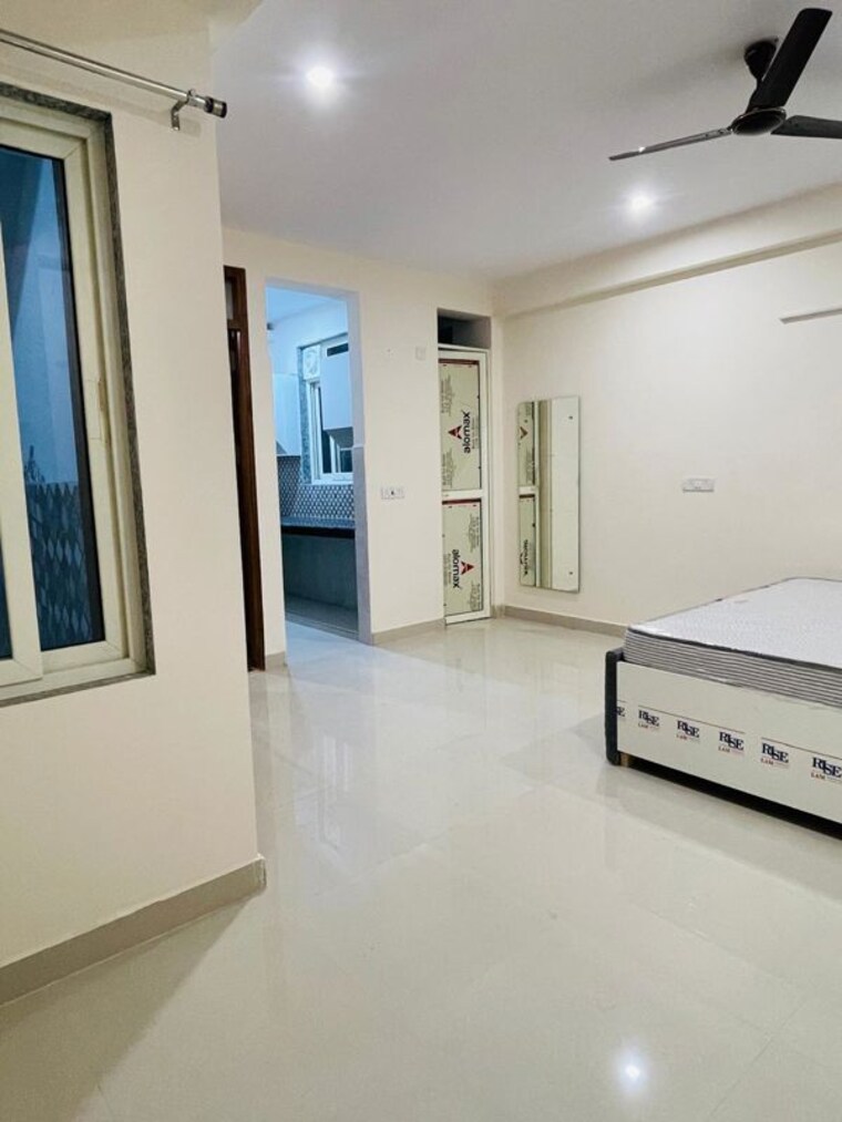 undefined, rwa-apartments-sector-26 1.5 Bedroom 750 Sq.Ft. Independent House In Sector 26 Noida 9799741