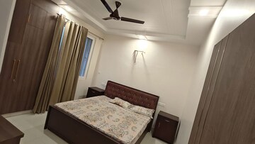 Bedroom in 2 BHK Apartment at Omaxe Heights II, Gomti Nagar – for Rent