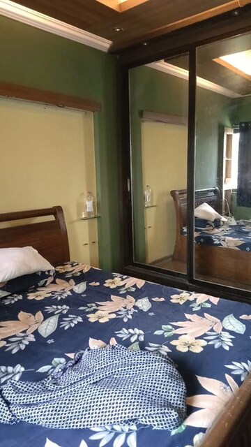 Bedroom in 2 BHK Apartment at Velentine Tower, Goregaon East – for Rent