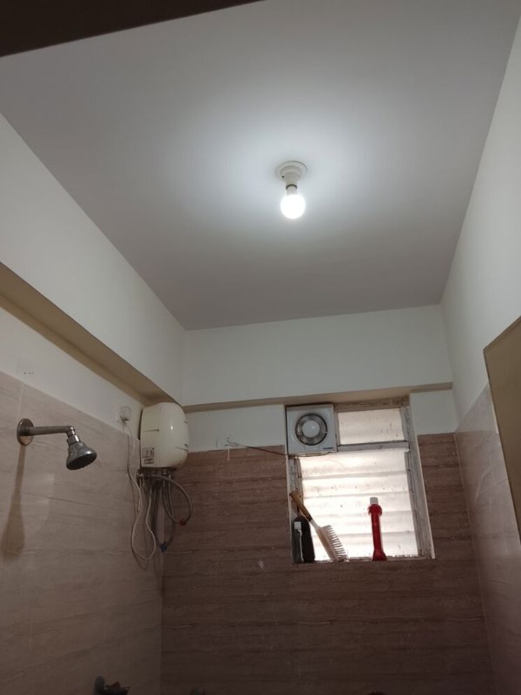 Bathroom, psr-krish-kamal 2 Bedroom 1200 Sq.Ft. Apartment In Electronic City Phase I Bangalore 9799795
