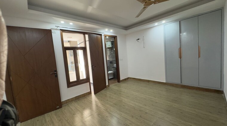 Room, chattarpur 3 Bedroom 1500 Sq.Ft. Builder Floor In Chattarpur Delhi 9799947
