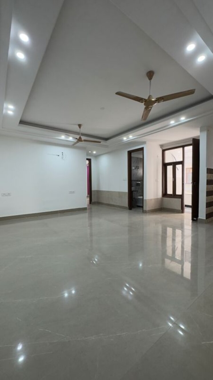 Room, chattarpur 3 Bedroom 1500 Sq.Ft. Builder Floor In Chattarpur Delhi 9799947