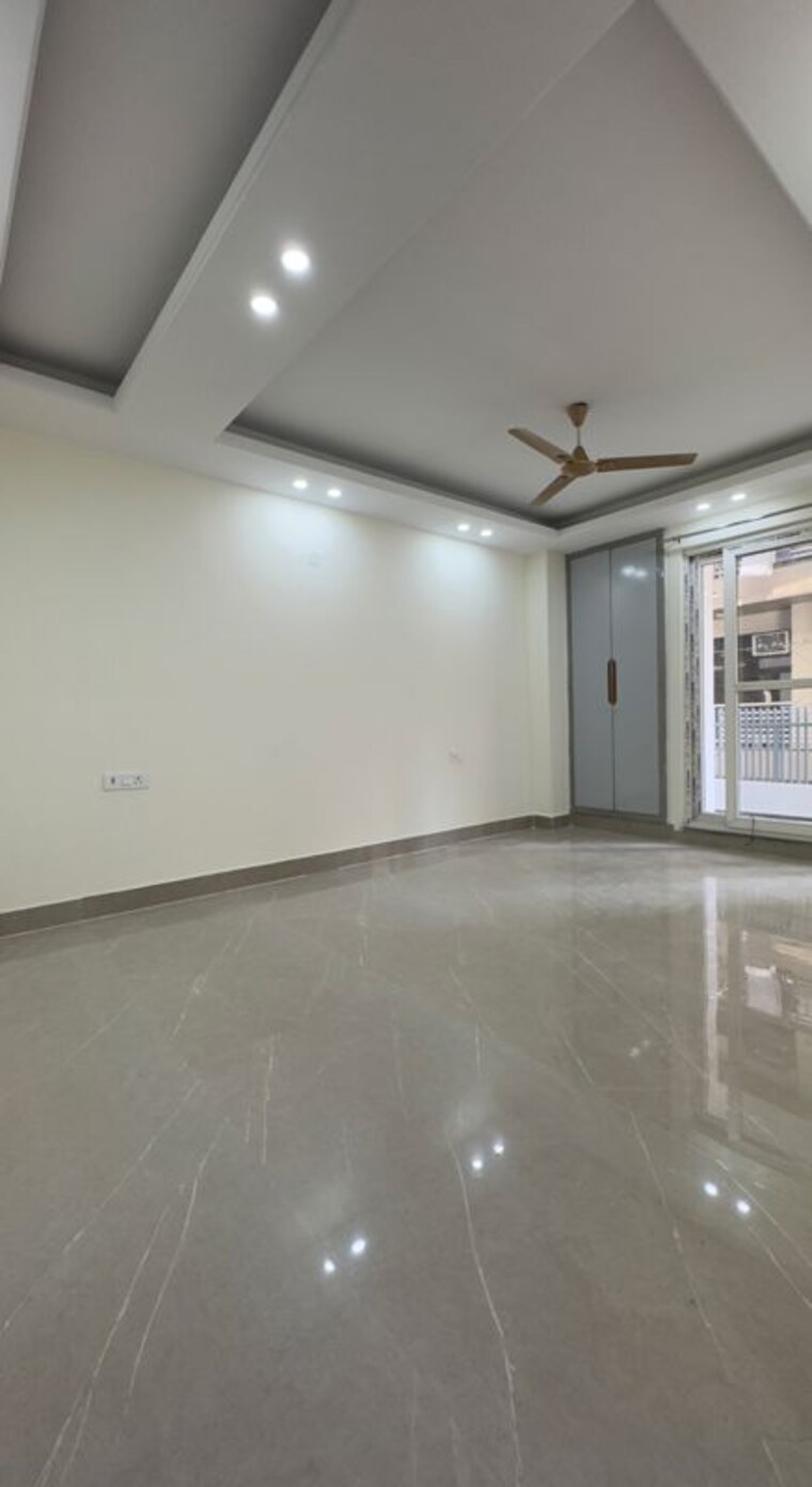 Room, chattarpur 3 Bedroom 1500 Sq.Ft. Builder Floor In Chattarpur Delhi 9799947