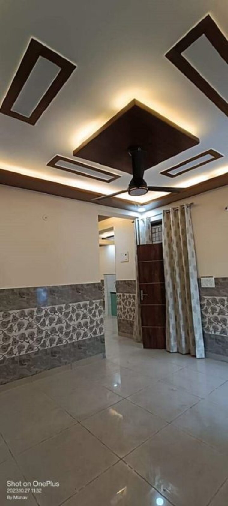 Bedroom, dwarika puri rd 2 Bedroom 197 Sq.Yd. Builder Floor In Dwarika Puri rd Meerut 9799981